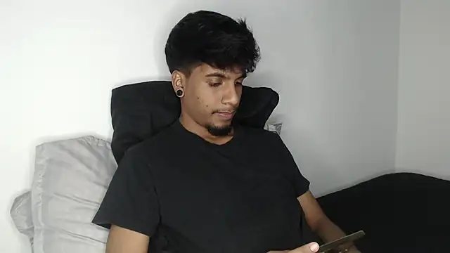 Snapshot of stevenosori chatting on September 19, 2025, 11:00 am stevenosori online show from September 19, 2025, 11:00 am