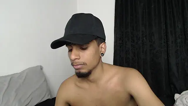 Snapshot of stevenosori chatting on September 26, 2025, 12:03 am stevenosori online show from September 26, 2025, 12:03 am