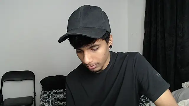 Snapshot of stevenosori chatting on November 3, 2025, 3:41 am stevenosori online show from November 3, 2025, 3:41 am