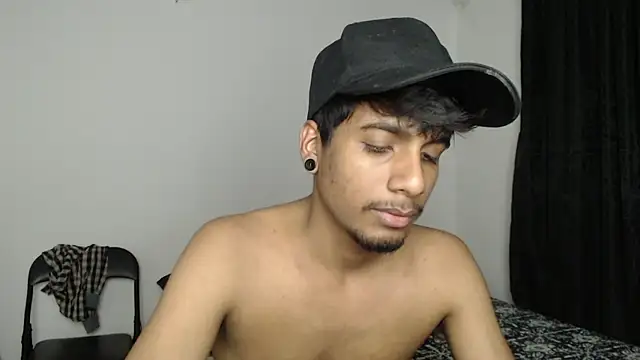 Snapshot of stevenosori chatting on November 8, 2025, 4:45 am stevenosori online show from November 8, 2025, 4:45 am