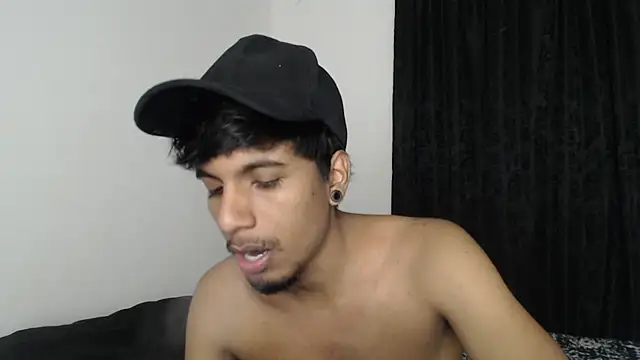 Snapshot of stevenosori chatting on November 15, 2025, 3:04 am stevenosori online show from November 15, 2025, 3:04 am