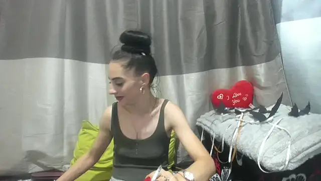 Snapshot of jessystarr chatting on November 9, 2025, 1:53 pm jessystarr online show from November 9, 2025, 1:53 pm