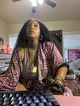 MzParker online show from December 18, 2025, 2:56 pm