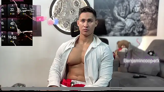 Snapshot of BenjaminCooperk chatting on November 13, 2025, 4:55 am BenjaminCooperk online show from November 13, 2025, 4:55 am