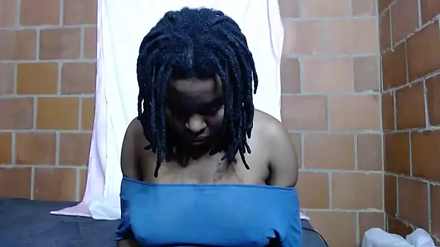 Snapshot of Magaharper10 chatting on October 26, 2025, 4:40 am Magaharper10 online show from October 26, 2025, 4:40 am