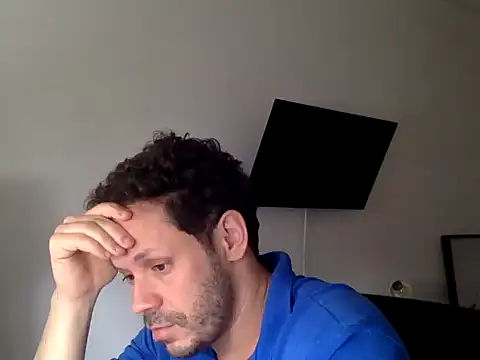 FelipeRiver online show from October 3, 2025, 1:52 pm