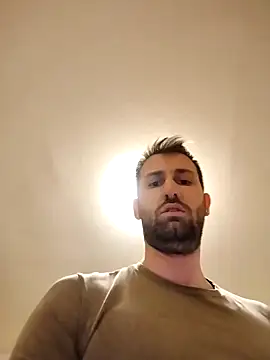 Snapshot of Minchia_mos chatting on January 14, 2025, 11:37 pm Minchia mos online show from January 14, 2025, 11:37 pm