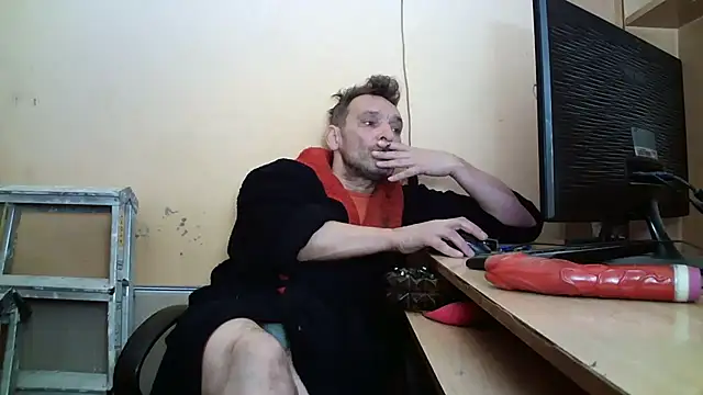 dundyFocus online show from April 17, 2026, 7:44 am