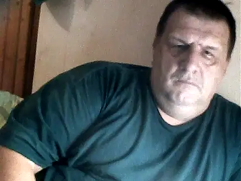 Snapshot of Vyrtous579 chatting on October 11, 2025, 3:32 pm Vyrtous579 online show from October 11, 2025, 3:32 pm