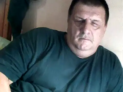 Snapshot of Vyrtous579 chatting on October 13, 2025, 3:23 pm Vyrtous579 online show from October 13, 2025, 3:23 pm