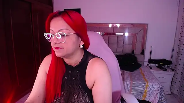 Snapshot of salomecastro_ chatting on October 22, 2025, 3:18 am salomecastro online show from October 22, 2025, 3:18 am