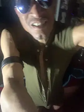 Snapshot of sashamate chatting on February 25, 2025, 11:30 am sashamate online show from February 25, 2025, 11:30 am