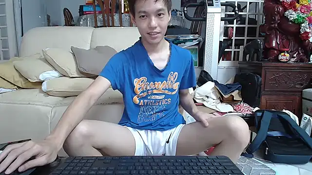 andrewooi online show from February 22, 2025, 4:51 pm