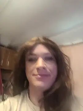 MaddyC6992 online show from October 8, 2025, 5:10 pm