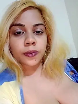 Nainagupta7890 online show from December 21, 2025, 10:17 pm