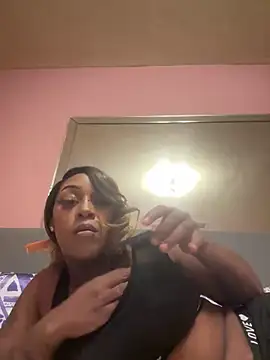 Creamesensation online show from February 13, 2025, 9:06 pm