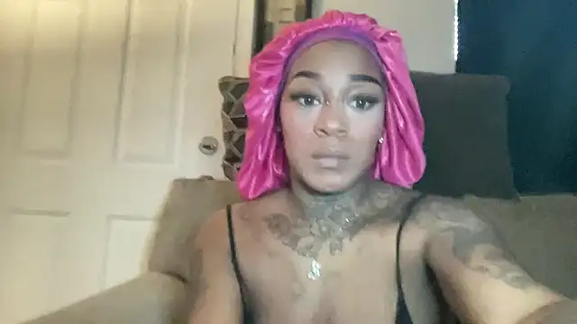 Creamesensation online show from April 30, 2026, 12:33 pm