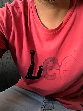 Leo Big online show from October 9, 2025, 6:17 pm