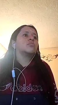 Snapshot of latinfemale chatting on March 16, 2025, 7:17 pm latinfemale online show from March 16, 2025, 7:17 pm