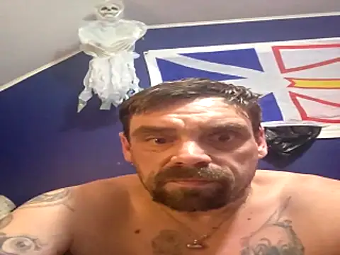 canadacockinme online show from December 17, 2025, 5:35 am