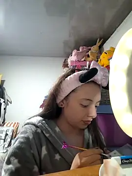 Snapshot of linda-schmidt chatting on September 18, 2025, 10:45 pm linda-schmidt online show from September 18, 2025, 10:45 pm