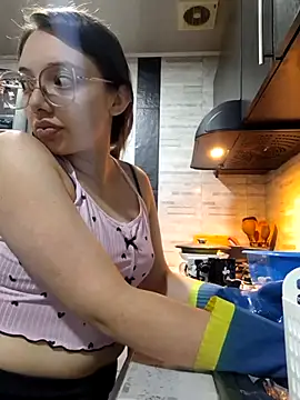 Snapshot of linda-schmidt chatting on September 28, 2025, 5:51 pm linda-schmidt online show from September 28, 2025, 5:51 pm