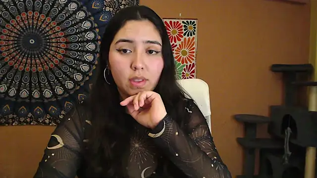 IntimateTales online show from December 22, 2024, 5:53 pm