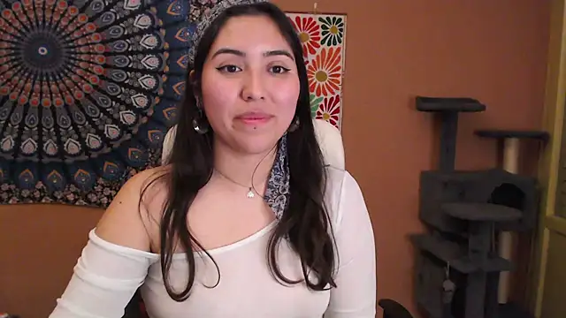 IntimateTales online show from January 25, 2025, 8:42 pm