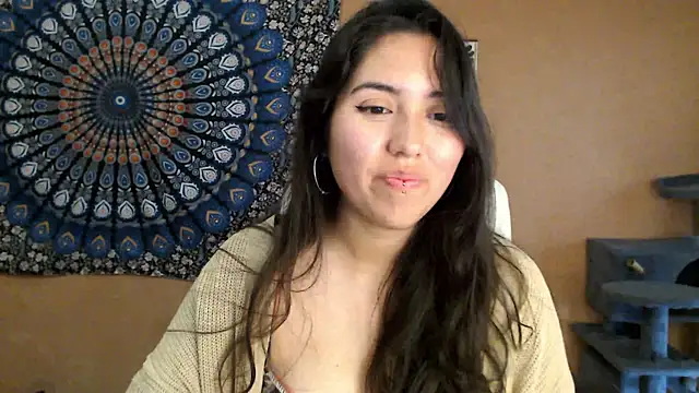 IntimateTales online show from November 9, 2025, 8:34 am