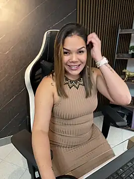 Snapshot of KellyBrooklyn_ chatting on March 16, 2026, 2:54 pm KellyBrooklyn online show from March 16, 2026, 2:54 pm