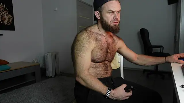 Snapshot of Tommy_Burnz chatting on November 23, 2025, 4:45 am Tommy Burnz online show from November 23, 2025, 4:45 am