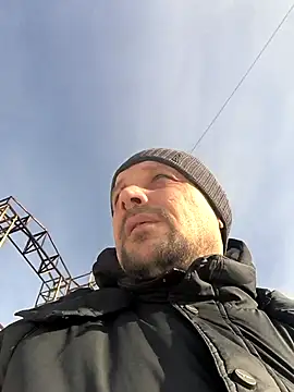 DanielOhCool online show from January 19, 2026, 9:13 am