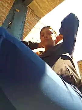 DORYY online show from November 3, 2025, 6:09 pm