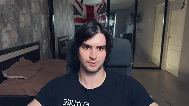 keanu reevez online show from October 16, 2025, 1:56 pm