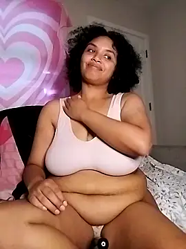 Snapshot of TasteeKitty chatting on November 13, 2025, 11:36 pm TasteeKitty online show from November 13, 2025, 11:36 pm