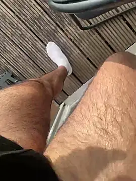 Snapshot of bestofsex99 chatting on November 5, 2025, 9:42 am bestofsex99 online show from November 5, 2025, 9:42 am