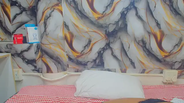 Ms Rosexxx online show from December 19, 2025, 7:43 pm