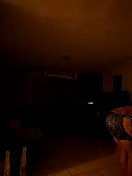 tropikboy online show from December 1, 2025, 9:47 am