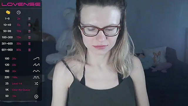 Snapshot of night_is_dark chatting on March 4, 2025, 11:43 pm night is dark online show from March 4, 2025, 11:43 pm