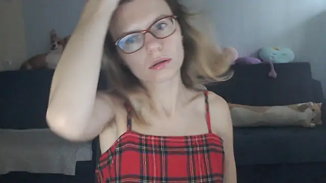 Snapshot of night_is_dark chatting on September 22, 2025, 11:34 am night is dark online show from September 22, 2025, 11:34 am