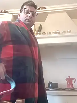 dario84rozz online show from April 8, 2026, 9:53 am