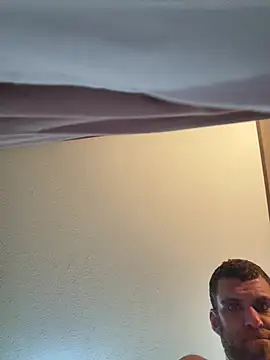 Snapshot of Pappy1016 chatting on June 1, 2026, 1:35 pm Pappy1016 online show from June 1, 2026, 1:35 pm