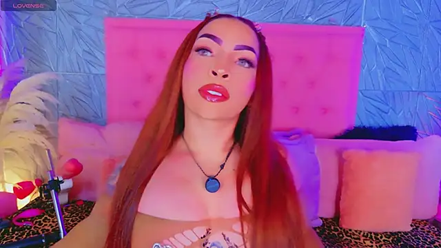 Snapshot of macasweet chatting on February 12, 2026, 6:47 pm macasweet online show from February 12, 2026, 6:47 pm