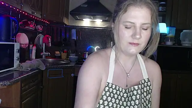 LizaCakes online show from January 27, 2025, 3:18 pm