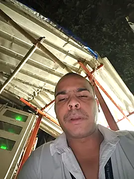 Vickyrajput009 online show from February 20, 2026, 8:09 pm