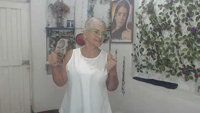 FunnyGrandma online show from March 26, 2026, 9:31 pm