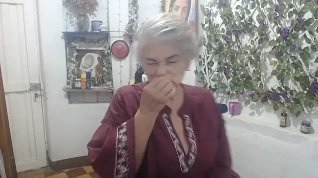 FunnyGrandma online show from July 6, 2026, 12:29 am