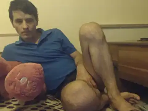 Snapshot of yvesstorm1 chatting on March 5, 2025, 8:00 pm yvesstorm1 online show from March 5, 2025, 8:00 pm