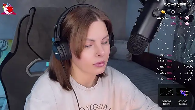 Your Sweet Lilu online show from October 4, 2025, 10:46 am