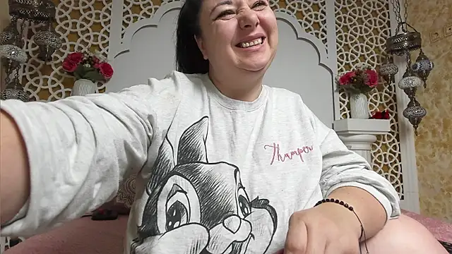 AleshaArabian online show from February 20, 2026, 5:15 am